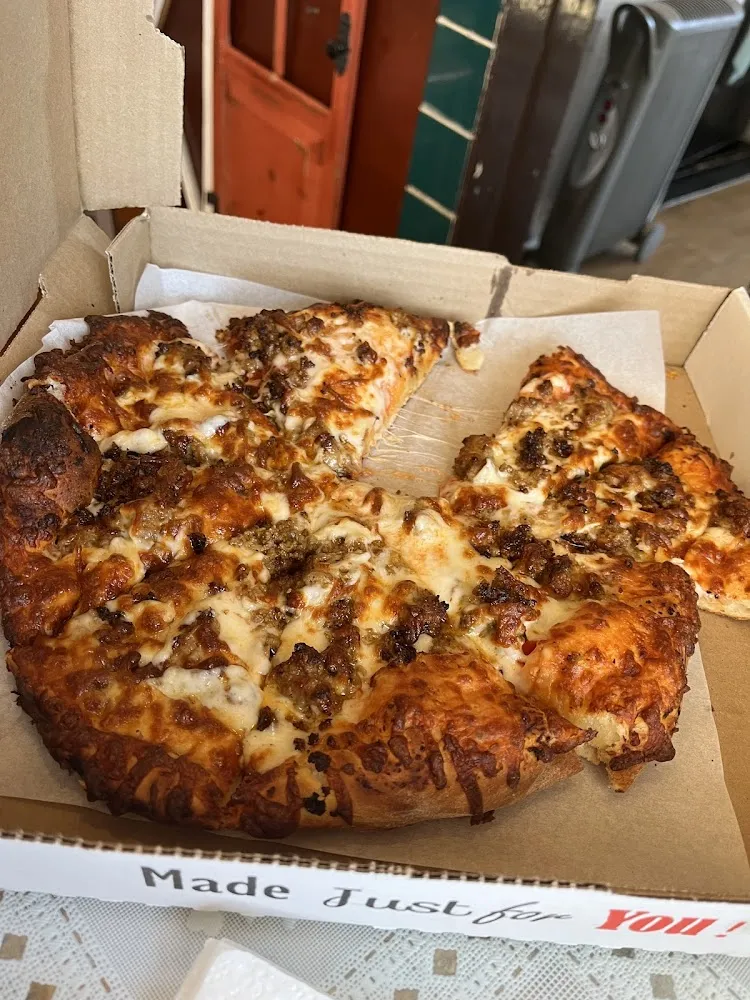 Sausage Pizza